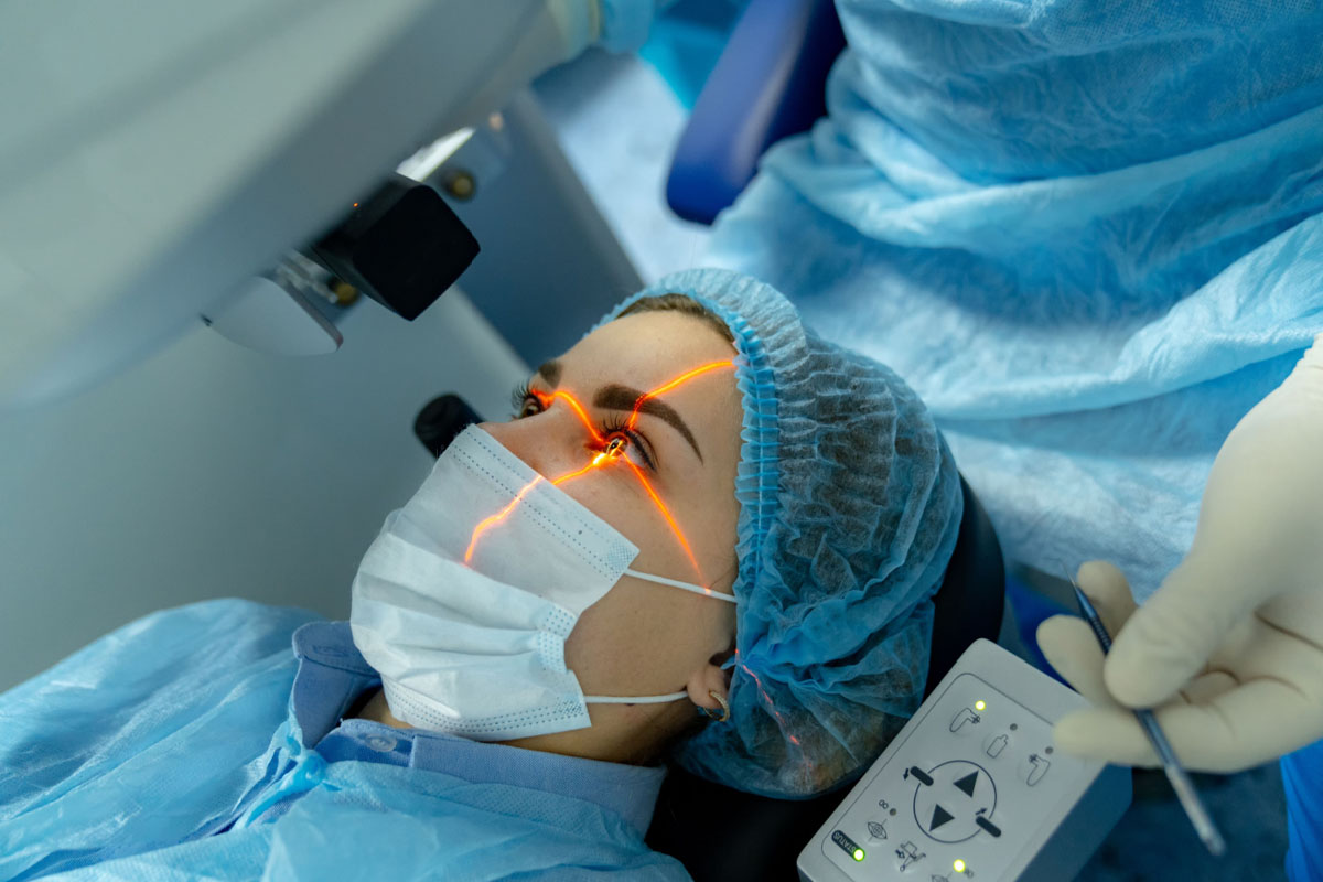LASIK & تصحيح النظر at عيادة ياس للعيون in Kuwait